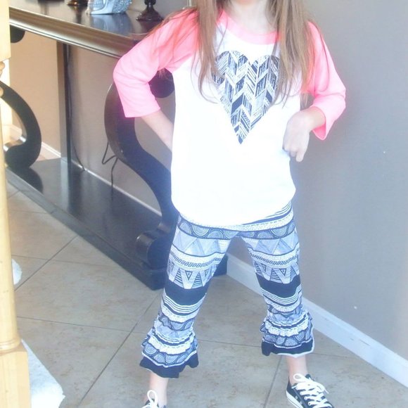 Girls Valentine Boho Ruffle Legging Set - Picture 2 of 2